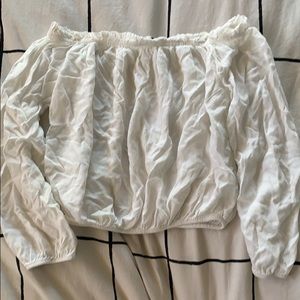 Brandy Melville off the shoulder top